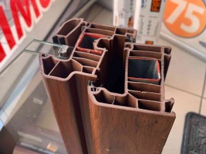 Odacıklı Cam Modelleri Yaz Kış Fark Etmeksizin Yalıtım Büyük Katkı Sağlıyor