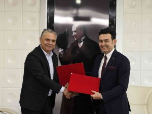 Doğalgaz Çalışması Sırasında Bozulan Yolları Muratpaşa Yapacak