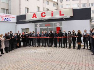 Salihli’de Yenilenen Acil Servis Hizmete Açıldı, Yatak Sayısı 35’e Çıkarıldı