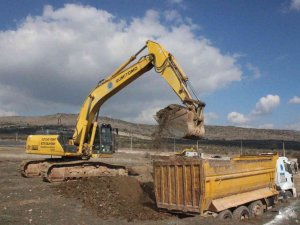 Kilis’in Dev Projesi Tekstilkent İçin Hafriyat Çalışmaları Start Aldı