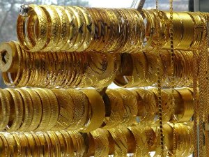 Kuyumculardan Sahte Altın Uyarısı: "Tanıdık Kuyumculardan Altın Alın"