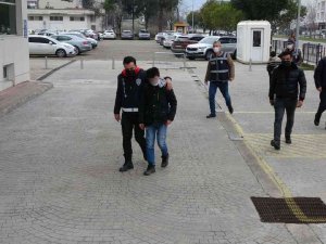 Oto Galeriden Lüks Cip Çalan Çocuklar Adliyede