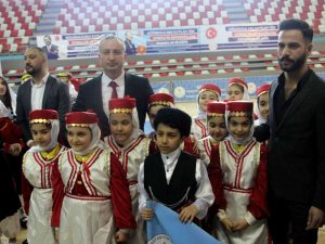 Ağrı’da Halk Oyunları İ̇l Birinciliği Yarışmaları Yapıldı