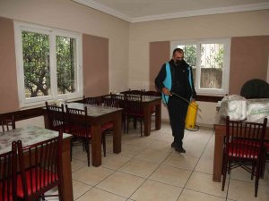 Toroslar’da Temizlik Ve Dezenfeksiyon Çalışması Sürüyor