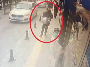 Çaldığı Tüpü Geri Sattı