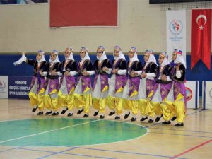 Halk Oyunlarında Şehit Harun Saltalı Orta Okulu Birinci Oldu