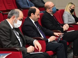 Akademik Yılın İlk Değerlendirme Toplantıları Rektör Çakmak Başkanlığında Gerçekleşti