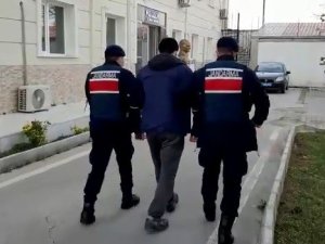 İ̇zmir’de Jandarmadan Terör Operasyonu: 14 Gözaltı