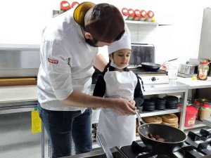 Minik Aşçılar İşbaşında