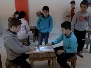 Siirt Belediyesi Gençleri Ve Çocukları Sporla Buluşturuyor