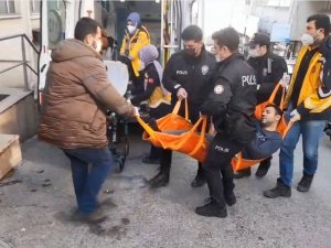 Kapısı Kırılarak Evine Girilen Öğretmen Baygın Halde Bulundu