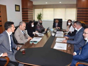 Siirt Valisi Hacıbektaşoğlu, Kentsel Dönüşüm Projelerini Masaya Yatırdı