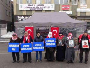 Muş’ta Evlat Nöbeti Tutan Ailelerin Sayısı 27’ye Yükseldi