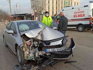 Güneş Gözünü Alınca Bariyere Çarptı