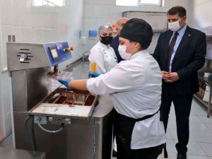 Öğrencilerin Ürettiği Çikolis’e Tam Not