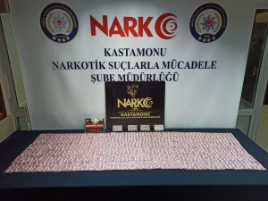 Kargo Paketinde 100 Bin Tl Değerinde Reçeteye Tabi Hap Ele Geçirildi