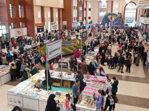 Okuyan Çocuk Şenliğine Yoğun İlgi