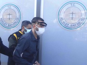 Babasının Evine Sığınan Genç Kadını Sevgililer Günü Bahanesiyle Kandırmış