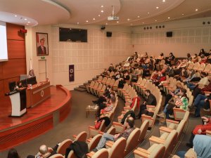 Entegre Tıp Sempozyumun 5’incisi Atatürk Üniversitesi Ev Sahipliğinde Düzenlendi