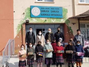 Manisa Büyükşehir Belediyesi Öğrencileri Sevindirdi