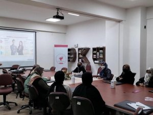 Vakfından İş Bulduran Eğitim