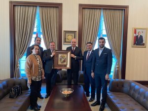 Ak Partililer, Genel Başkan Vekilleriyle Bir Araya Geldi
