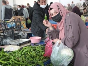 Bilecik Pazarcılar Derneği Başkanı Bahattin Çalık: “Havalar Isındıkça Fiyatlar Daha Da Düşecektir”