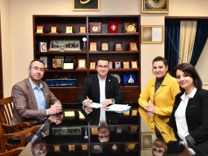 Kumbaralarla Giysi İsrafının Önüne Geçilecek