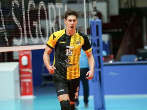 Genç Voleybolcu Ege Can Avcıl, Max Potential Ailesine Katıldı