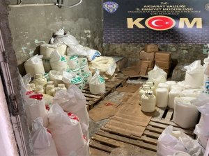 Aksaray’da Merdiven Altı Gıda Üretimine Darbe