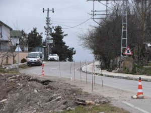 Sinop’ta Yaşanan Heyelanlar Vatandaşları Tedirgin Ediyor