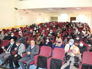 Sivas’ta Çocuk İ̇hmal Ve İ̇stismar Semineri