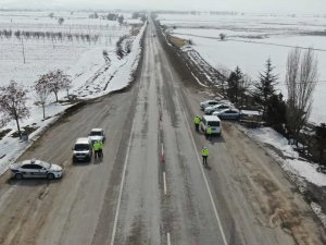 Kurallara Uymayan Sürücülere Havadan Denetimle Ceza
