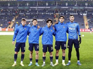 Fenerbahçe’de Altyapıdan 5 İsim Kadroda