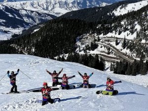 Sahara Milli Parkı Snowboard Tutkunlarına Ev Sahipliği Yaptı