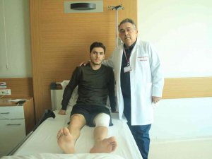 Futbolcunun 3 Kez Çapraz Bağı Koptu, Uzmanlar ’Antrenman’ Detayına Dikkat Çekti