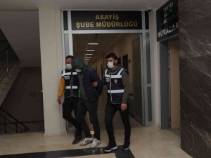 Antalya’da Hapis Cezası İle Aranan 2 Şüpheli Yakalandı