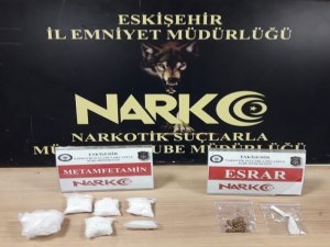 Eskişehir’e Uyuşturucu Sokmak İsteyen Şüpheliler Yakalandı