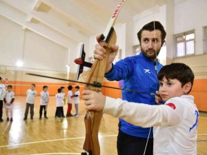 Tuzla Belediyesi Spor Okullarına Yoğun İlgi