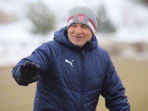 Rıza Çalımbay: "Hedefimiz Puan Ya Da Puanlarla Dönmek"