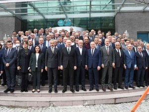 Bakan Karaismailoğlu: “1915 Çanakkale Köprüsü Ata Mirasına Sahip Çıkmayı Beceremeyenlere ‘Yeni Türkiye’nin Bir Mesajıdır”