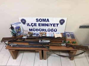Manisa’da Uyuşturucu Operasyonu: 15 Gözaltı