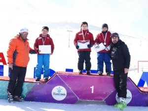 İ̇l Birinciliği Cumhuriyet Üniversitesi Vakfı Okulları’nın