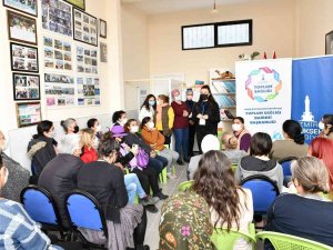 Çiğli’de Kadınlara Sağlıklı Yaşam Bilgilendirmesi