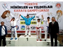 Karatenin Bursalı Yıldızları Gururlandırdı