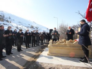 Kurtuluş Etkinliklerinin 3’ncü Gününde Milli Kahramanlar Kabirleri Başında Anıldı