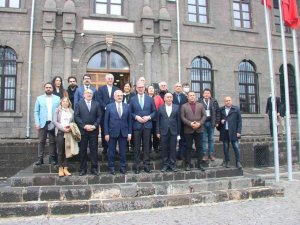 Alman Turizmcilerden Mezopotamya’nın ’Altın Üçgeni’ne Ziyaret
