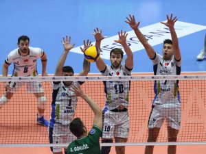 Axa Sigorta Efeler Ligi: Arkas: 3 - Bursa Büyükşehir Belediyespor: 1