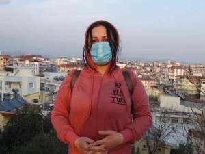15 Gün İçinde Hem Evinden Hem Eşyalarından Oldu, Dünyası Başına Yıkıldı