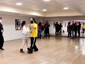 Tepebaşı’ndan Tango Kursu